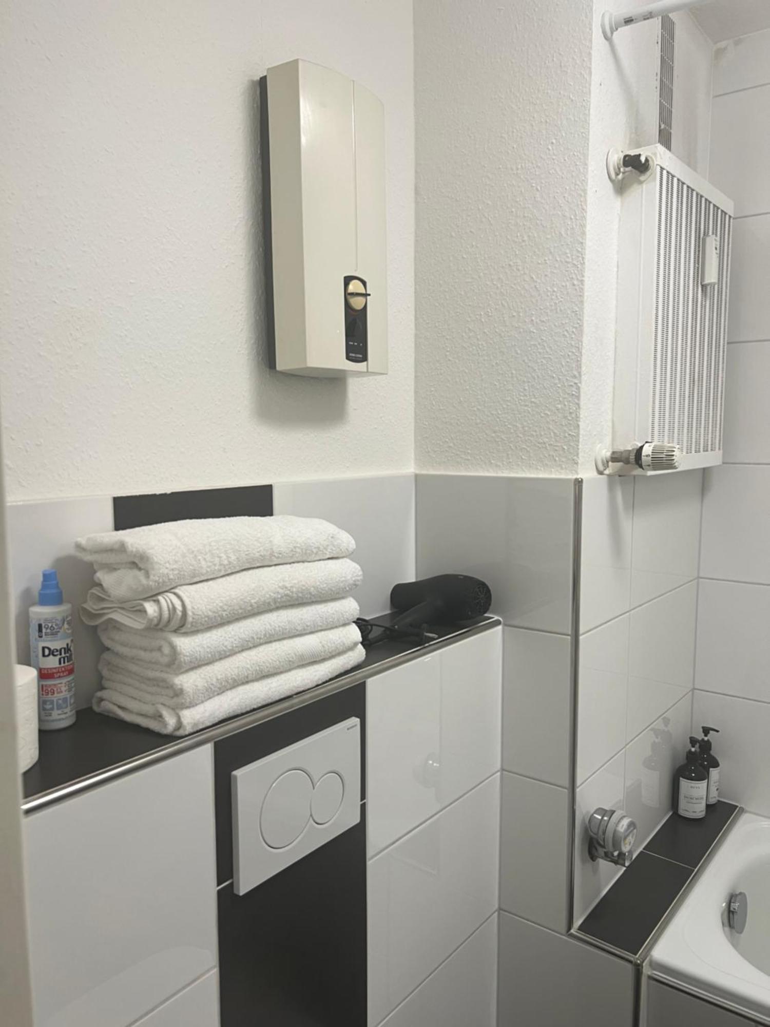 Tmj Apartment 1 デュッセルドルフ エクステリア 写真